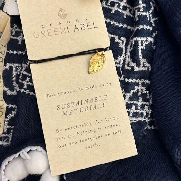 Quagga Green Label Women's Pompom Accent Scarf In Blue One Size NWT - Picture 2 of 12